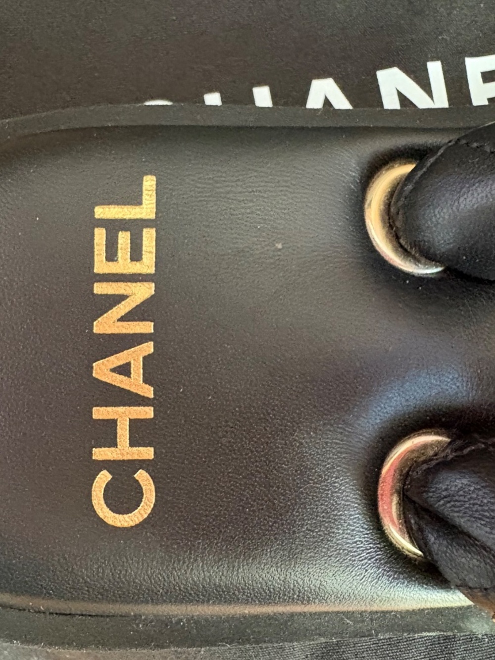 CHANEL LOGO SANDALS !! - Picture 3 of 6